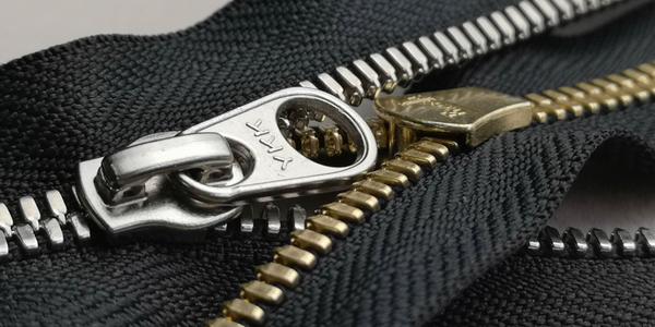 工服定制輔料：YKK拉鏈