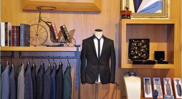 新郎西服專(zhuān)賣(mài)店，北京哪家新郎西服定制店比較好